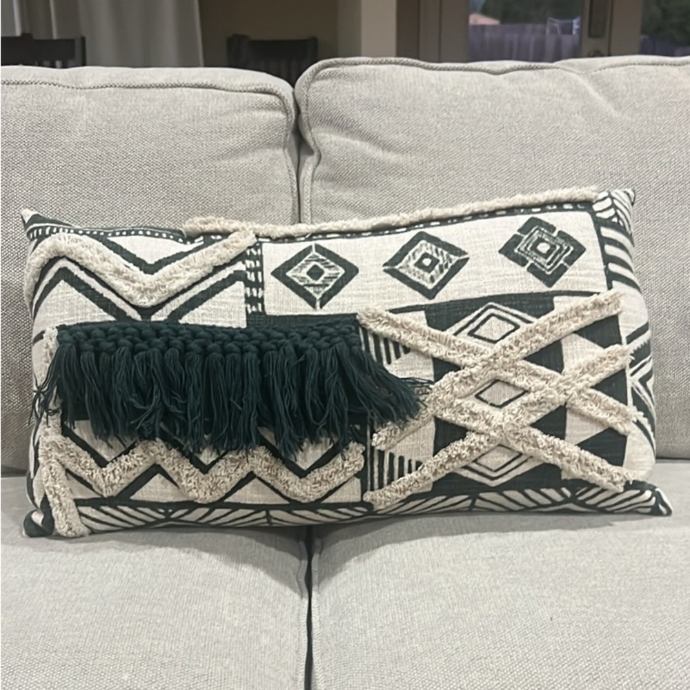 Neutral & Dark Green Geometric Decorative Lumbar Pillow